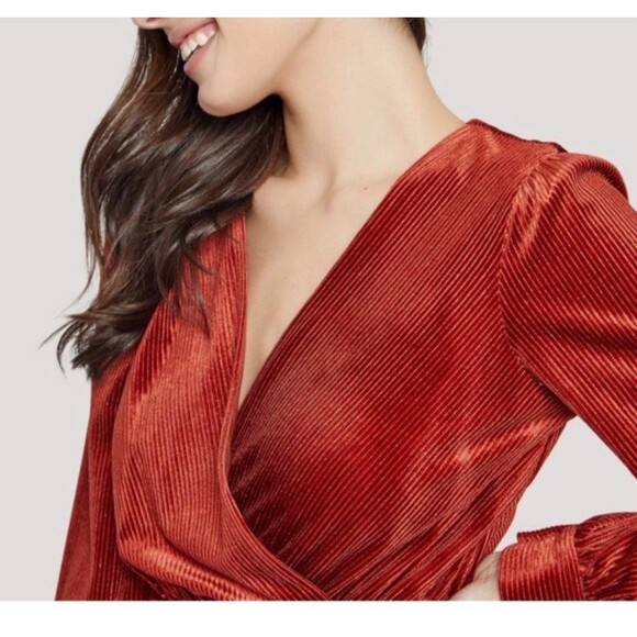 Lost + Wander Women's Long Sleeve Ms. Charmer Wrap Dress Auburn SZ M NWOT - Picture 3 of 10